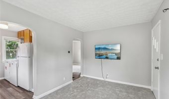 791 Eugene St, Akron, OH 44306