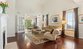 44420 SUNSET MAPLE Dr, Ashburn, VA 20147