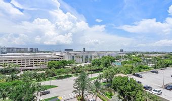 19501 W Country Club Dr 912, Aventura, FL 33180