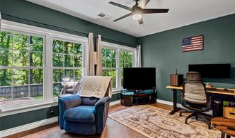 25 Overton Dr, Bella Vista, AR 72714