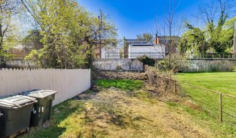 4609 HILLSIDE Rd SE, Washington, DC 20019