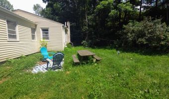 17 Youngs Rd, Andover, NJ 07860