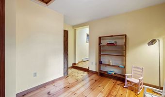 35 Merry Hill Rd, Barrington, NH 03825