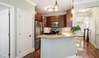 5481 Trillium Crossing Ct, Ann Arbor, MI 48103
