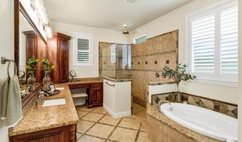 105 Parc Oaks Dr, Aledo, TX 76008