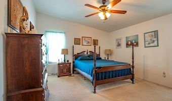 33701 S PARK Ln, Black Canyon City, AZ 85324