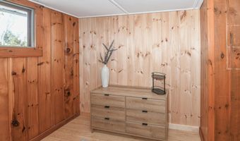 18 S Beach St, Sebago, ME 04029