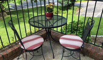 5512 MASSACHUSETTS Ave, Bethesda, MD 20816