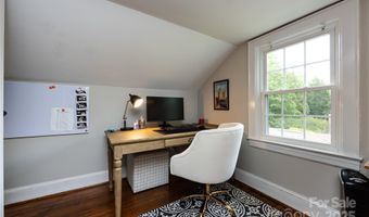 2124 Chatham Ave, Charlotte, NC 28205