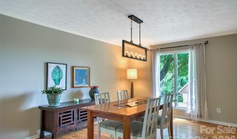 53 Braddock Way, Asheville, NC 28803