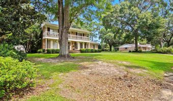 14375 Oak Knoll Ln, Bay Minette, AL 36507
