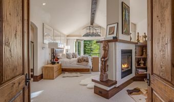 761 Moore Dr, Aspen, CO 81611