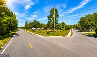 1147 Poor Robin Rd, Baxley, GA 31513