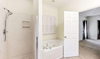 372 Woodhaven Dr, Athens, GA 30606