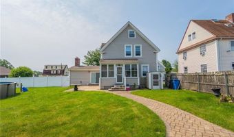 75 Gladstone St, Cranston, RI 02920