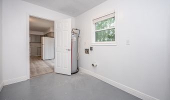206 Beverly Dr, Ocean Springs, MS 39564