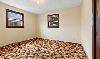 1517 Navarino St, Algoma, WI 54201