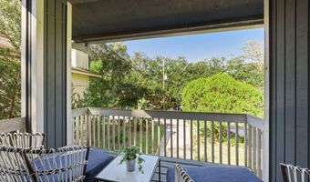 181 SYLVAN Dr, Atlantic Beach, FL 32233