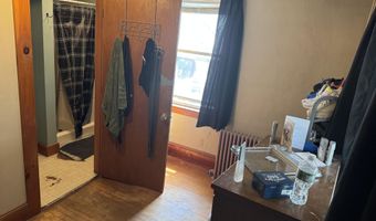 63 Washington St, Augusta, ME 04330