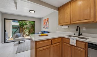 505 Lagunaria Ln, Alameda, CA 94502