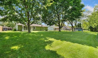 1210 Mcintyre Dr, Auburn, IN 46706