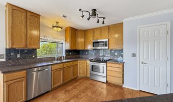 815 CRESTWOOD Pl, Brookings, OR 97415