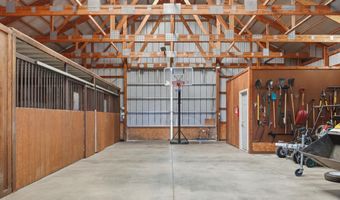 10047 SW 101st St, Auburn, KS 66402