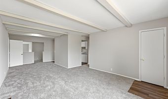 1203 Superior Dr, Auburn, IN 46706