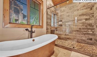 30 Eagle Village Cir, Banner Elk, NC 28604
