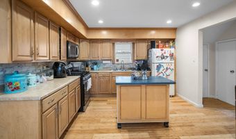 369 Park St, Bridgeport, CT 06606