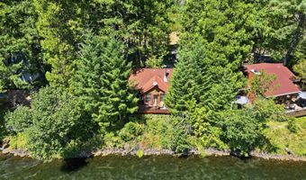 54444 MCKENZIE RIVER Dr, Blue River, OR 97413