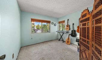 3902 Dorsie Ln, La Mesa, CA 91941