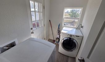 817 W 9TH St, Cheyenne, WY 82001