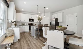 98 Longhorn Way, Auburn, GA 30011