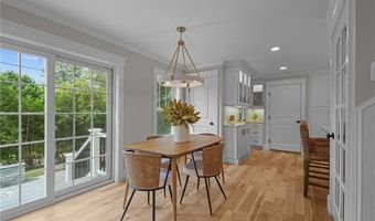 5 Lillis Ave, Barrington, RI 02806