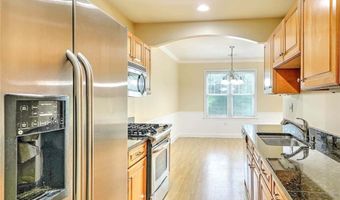 70 Turner St, Warwick, RI 02886