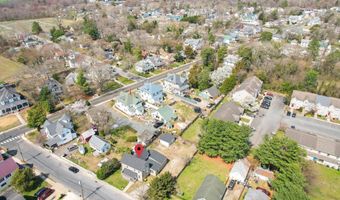 235 W 10 St, Laurel, DE 19956