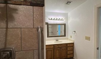 827 Acorn, Ardmore, OK 73401