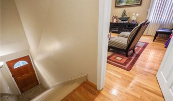 5666 Franklin Avenue 5672, Los Angeles, CA 90028