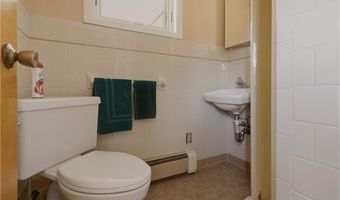25 Westport Harbor Rd, Little Compton, RI 02837