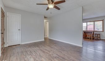 127 Oxbow Rd, Bargersville, IN 46106