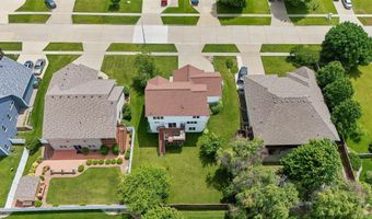 237 19th St SW, Altoona, IA 50009