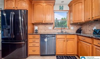 814 S Hays St, Allentown, PA 18103
