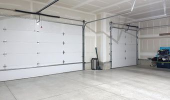 39 Harmony St, Buffalo, WY 82834