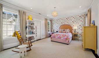 1121 BAY St, Alameda, CA 94501