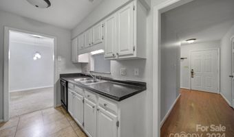 3703 Colony Crossing Dr, Charlotte, NC 28226