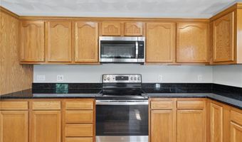 11 Soneric Ln, Richmond, RI 02812