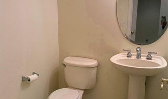 63 TROTTERS Ln 63, Allendale, NJ 07401