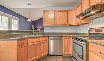 245 NW Leonard St, Abingdon, VA 24210