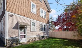 130 Wollaston St, Cranston, RI 02910